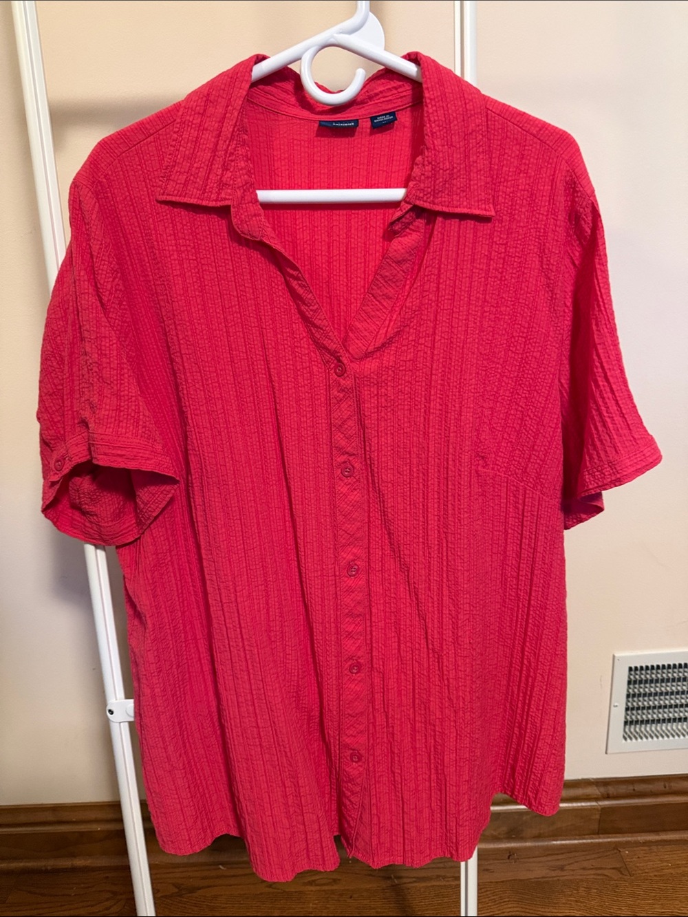 Basic Edition Woman short sleeved button front top - size 2X